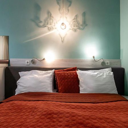 Apart Hotel Michelle Odessa Eksteriør billede