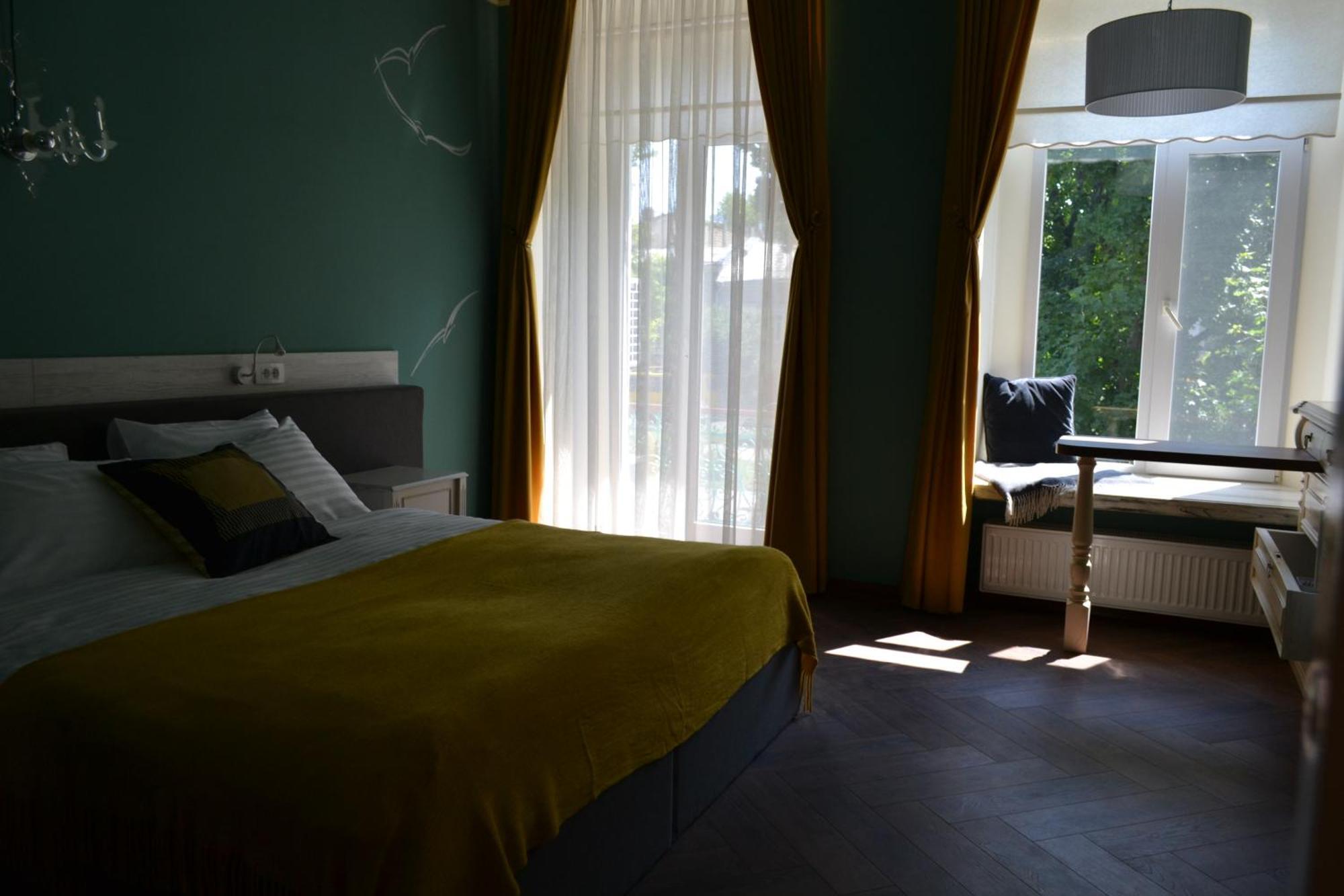 Apart Hotel Michelle Odessa Eksteriør billede